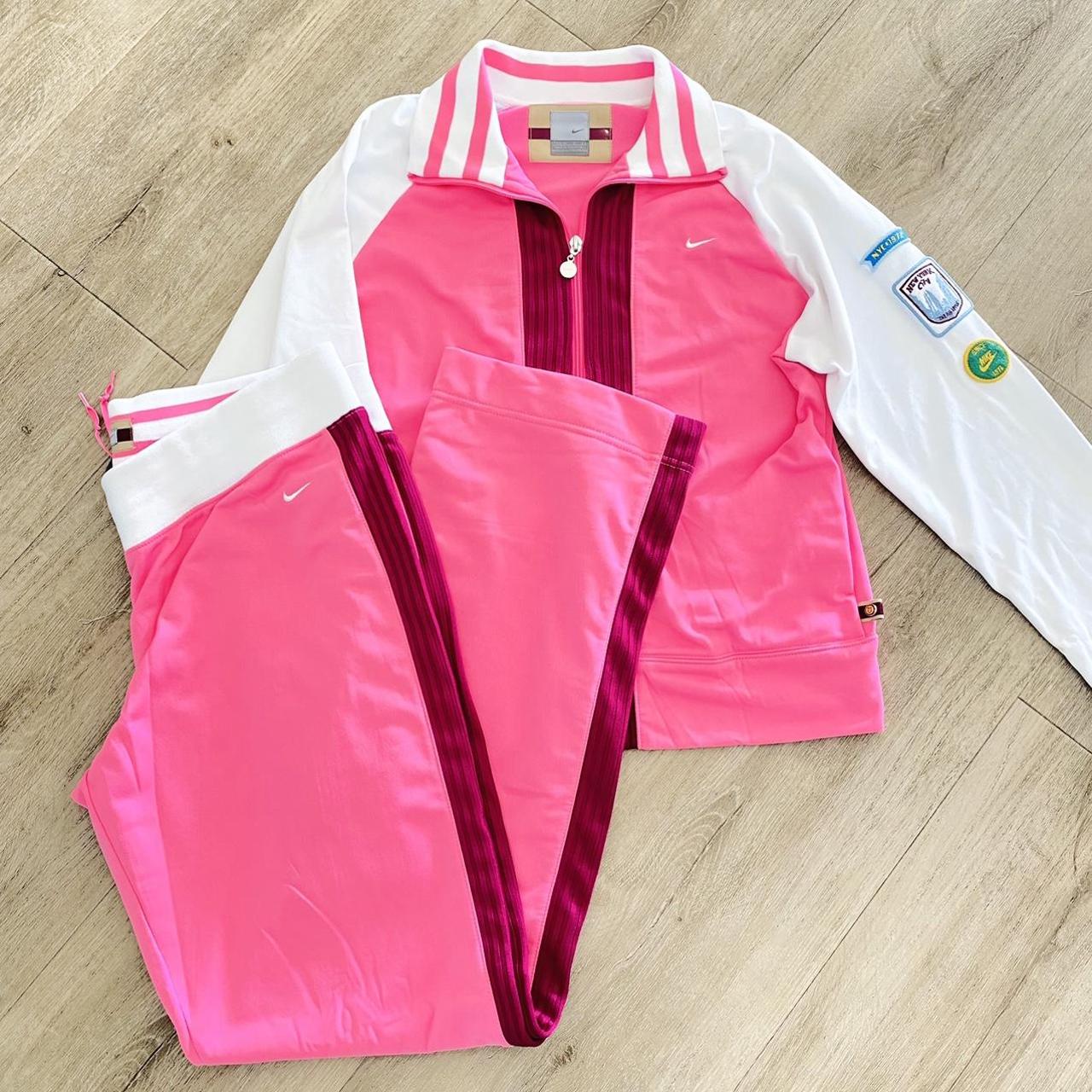 Nike Women's Pink Jacket Depop