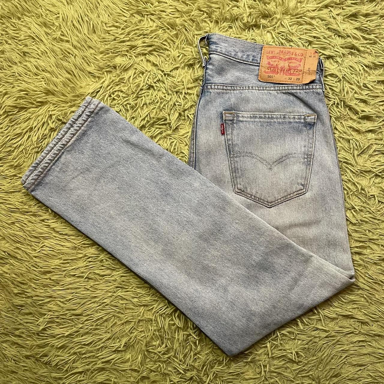 32x29 levis