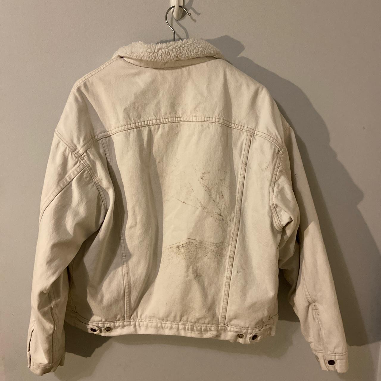 Size xl Levi’s white denim jacket with fleece inner... - Depop