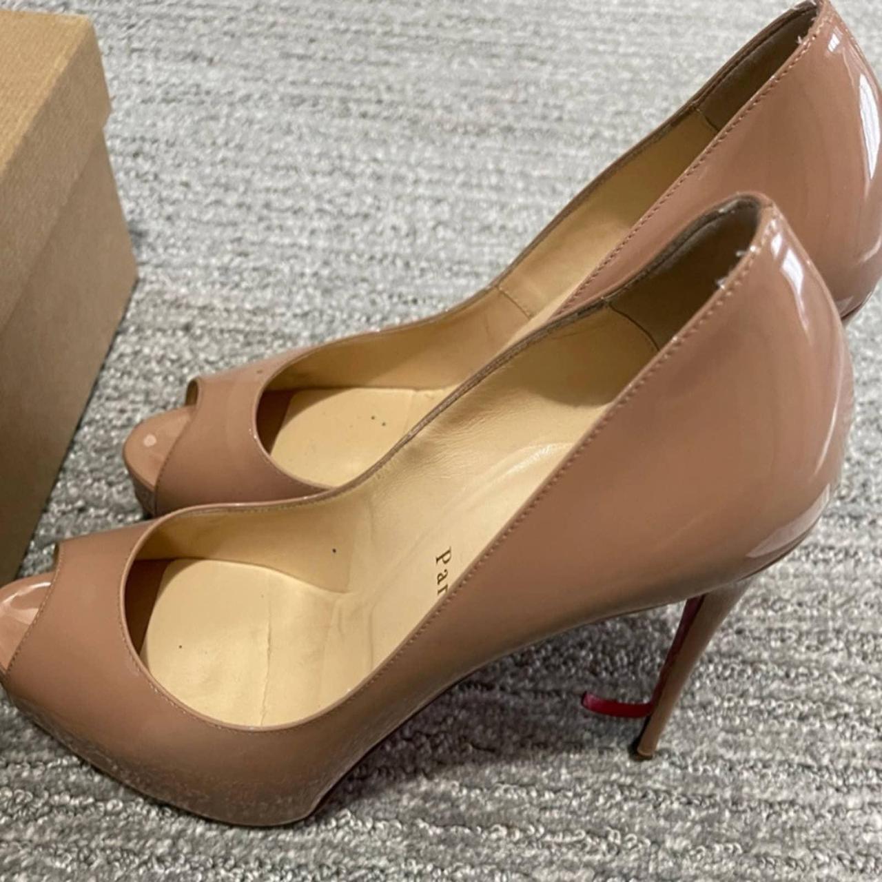 Size 39 sale christian louboutin