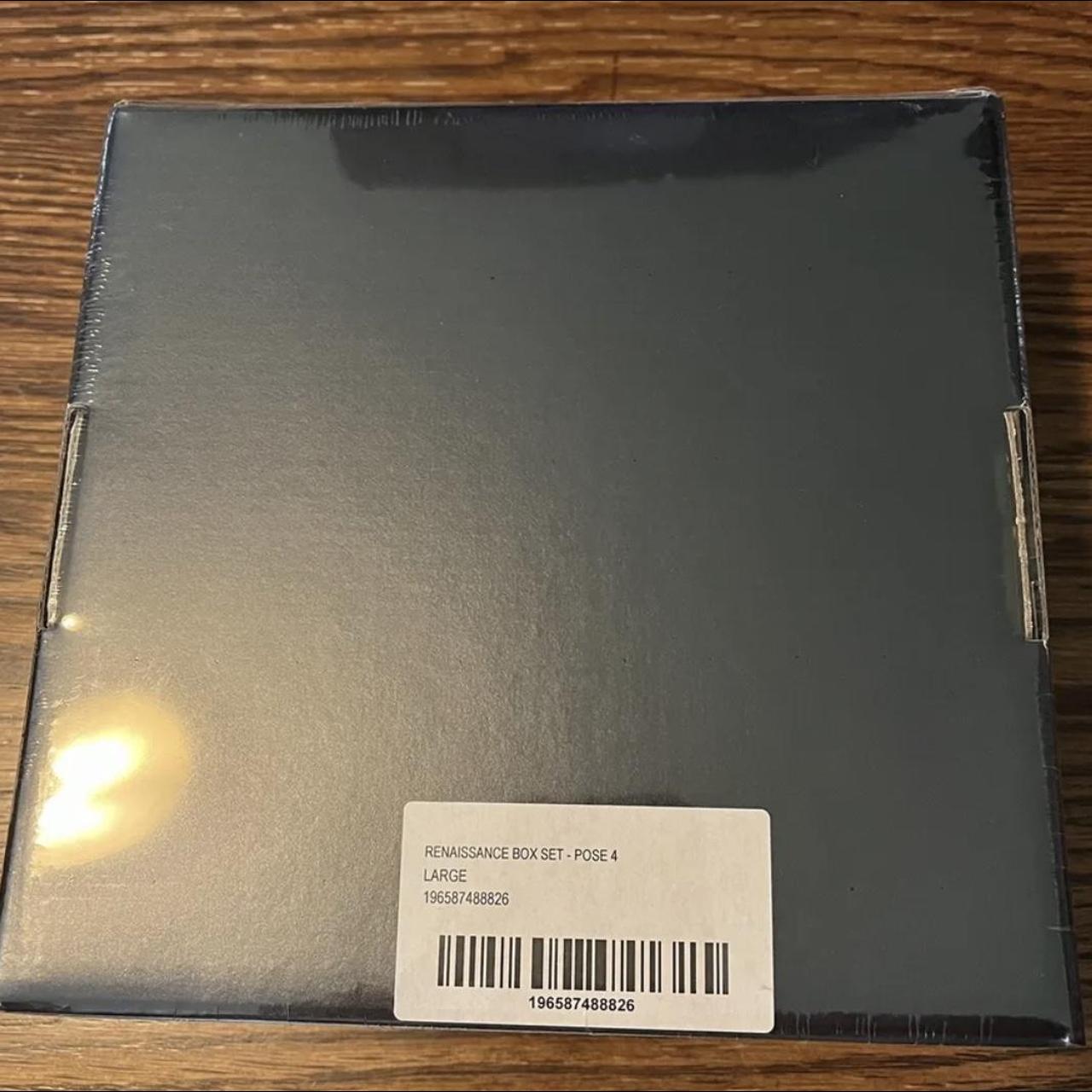 Black Cds-and-vinyl | Depop