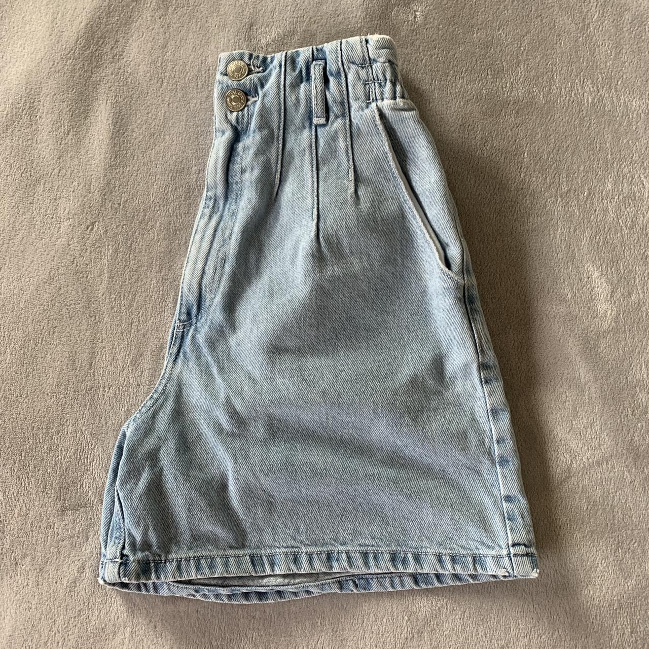 Zara Paperbag Denim Shorts Size 6 (28) Never worn... Depop