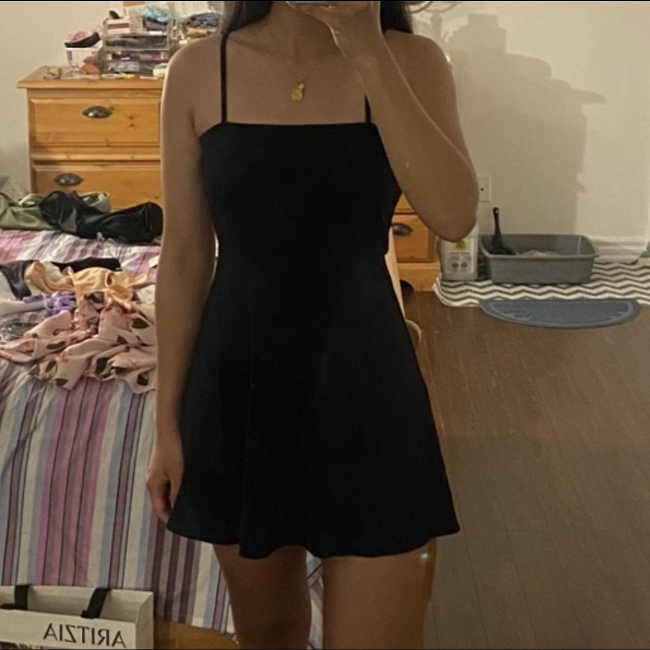 H&m divided shop black dress