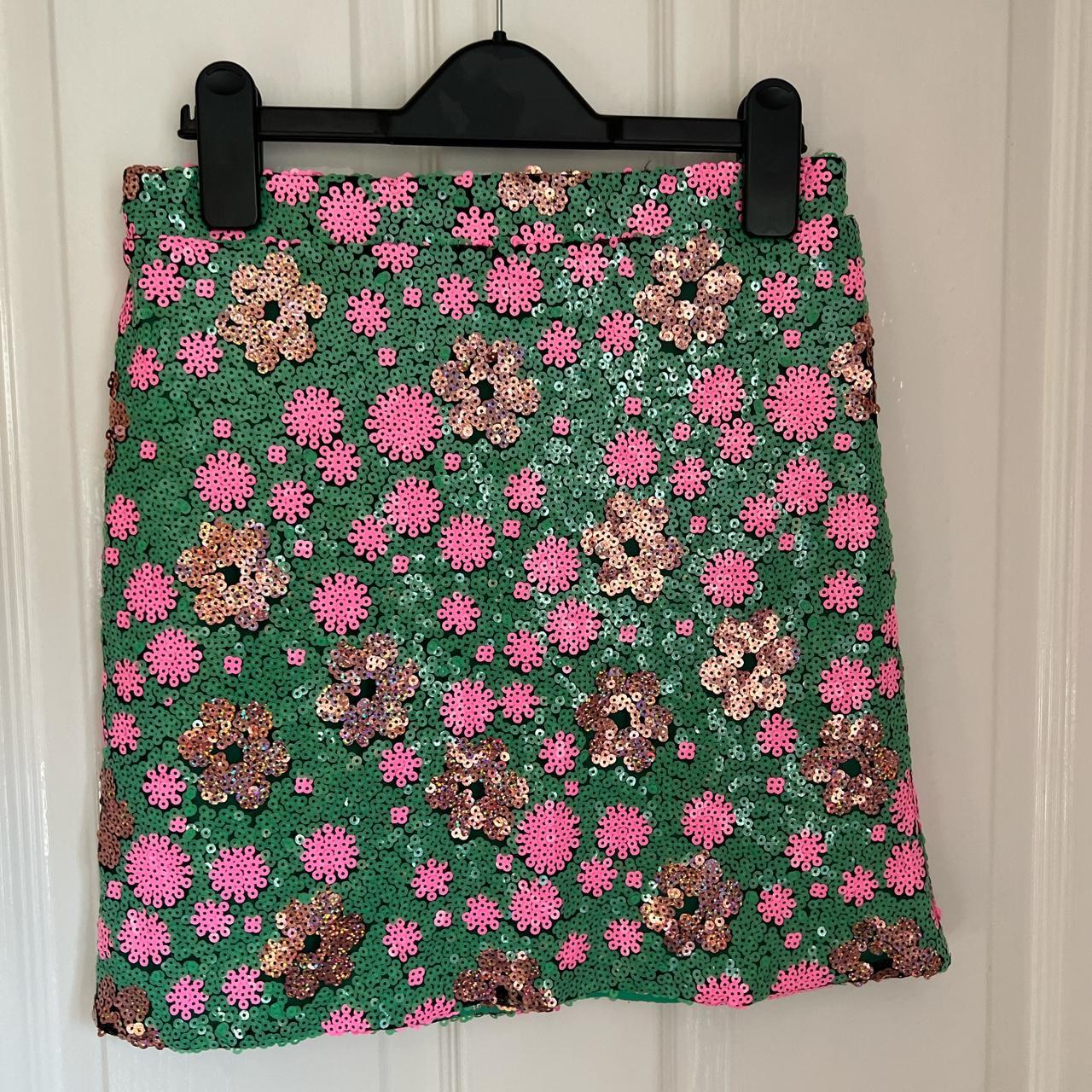 immaculate-sequin-mini-skirt-from-topshop-brightly-depop