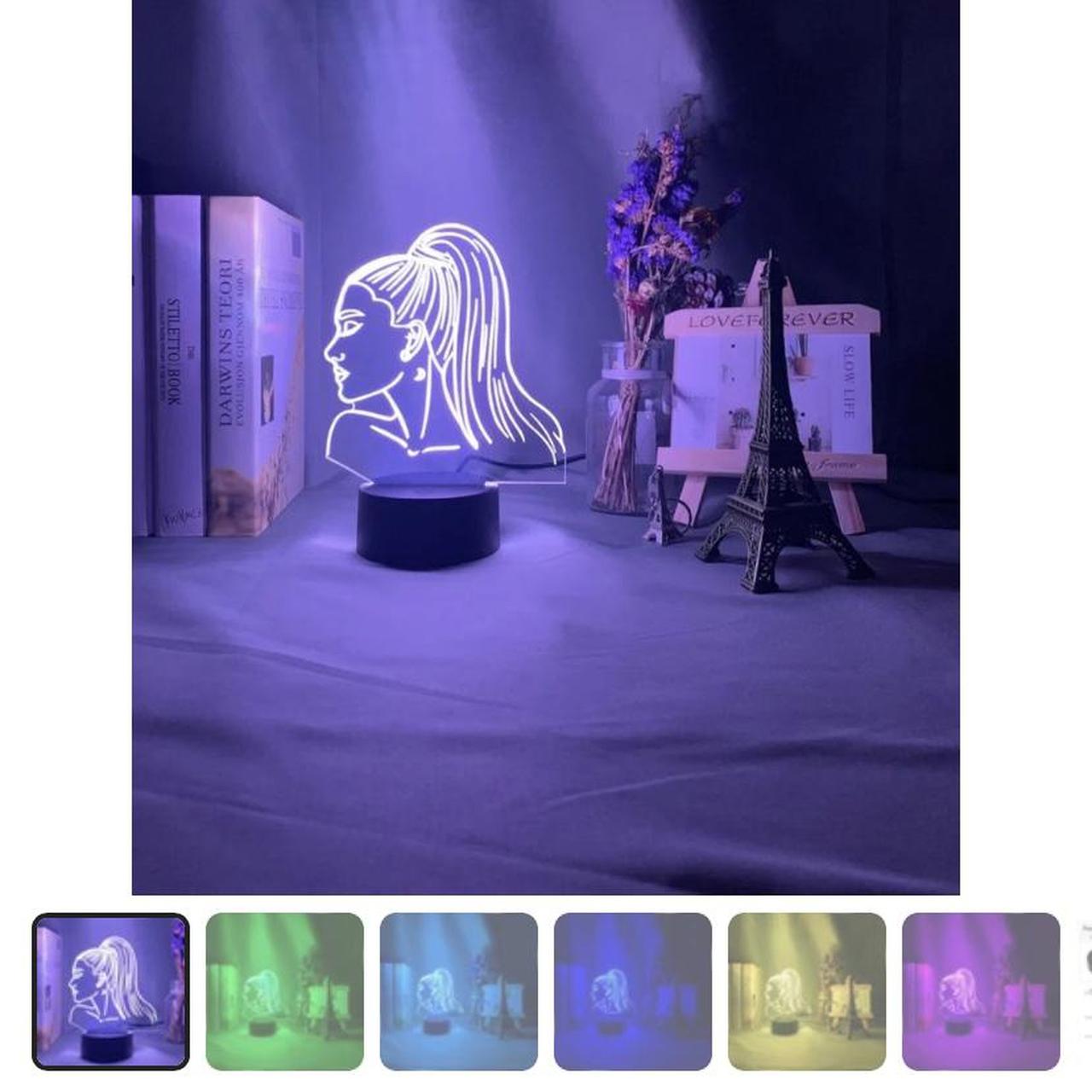 Ariana Grande Collectibles (2)