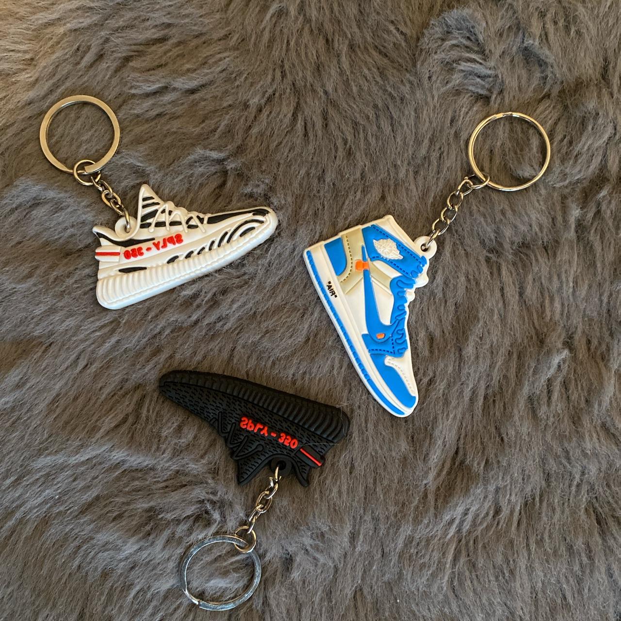 Off white deals jordan keychain