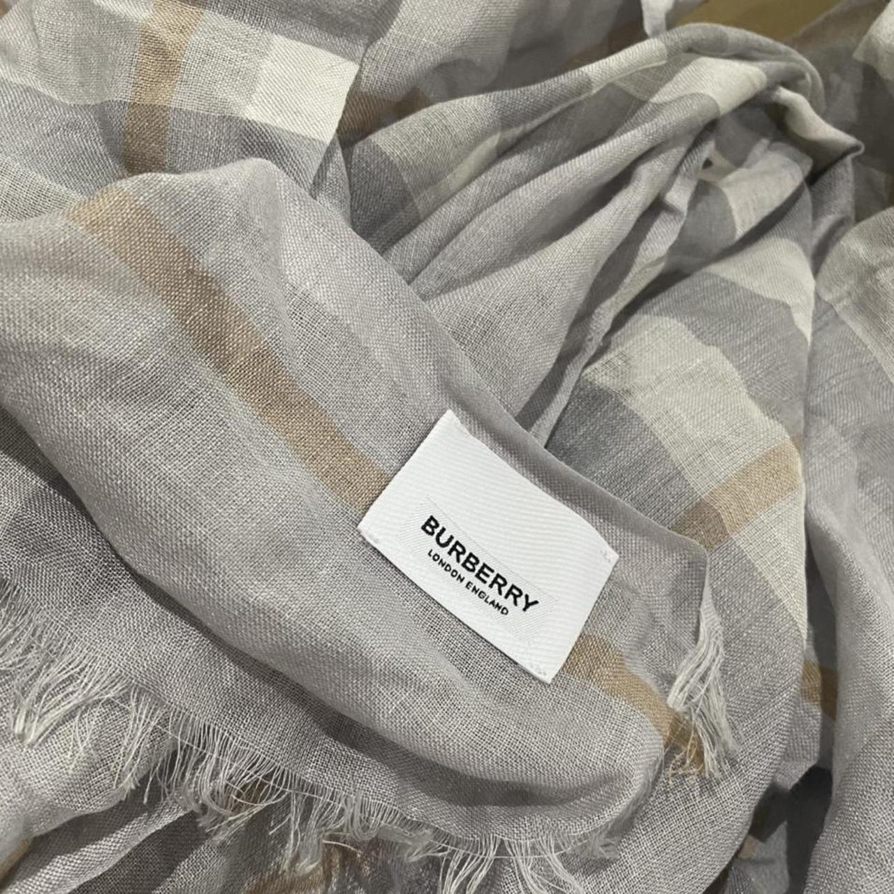 Burberry Women's Grey Scarfwraps Depop