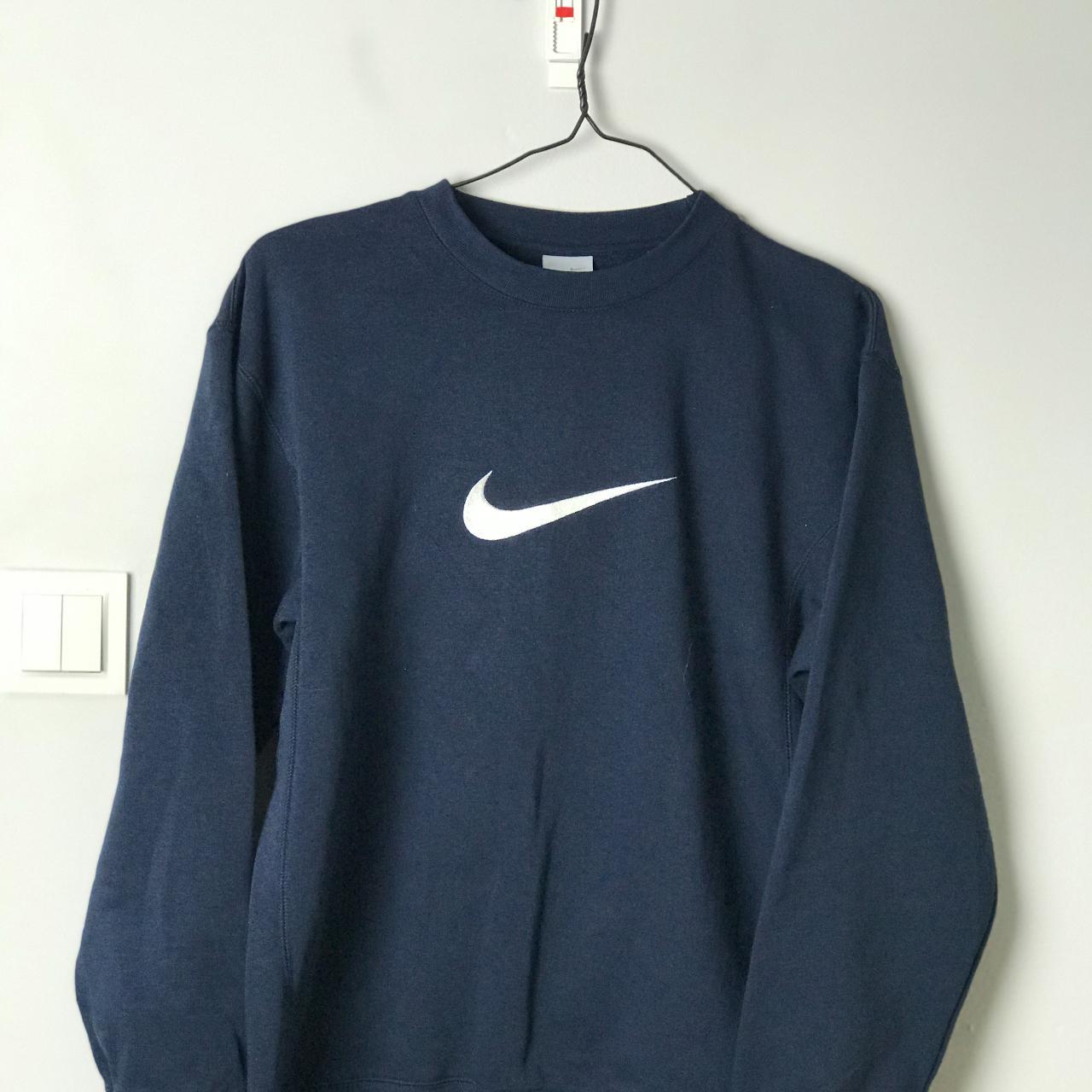 nike vintage crewneck depop