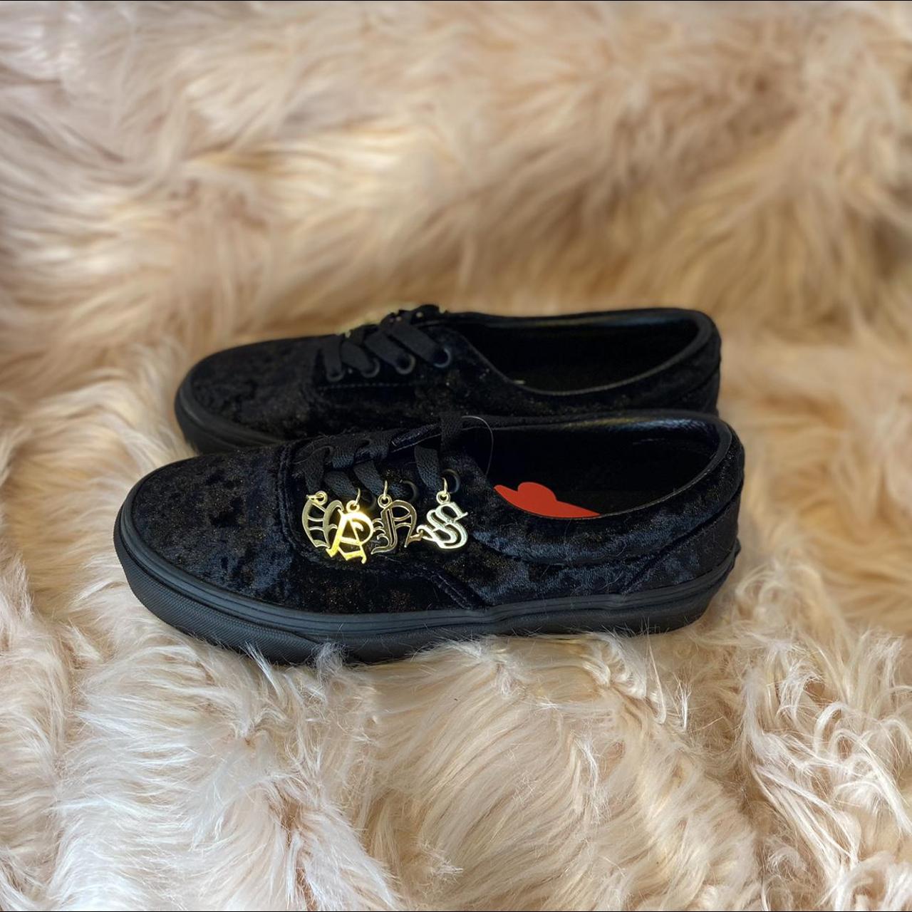 black velvet vans with charms