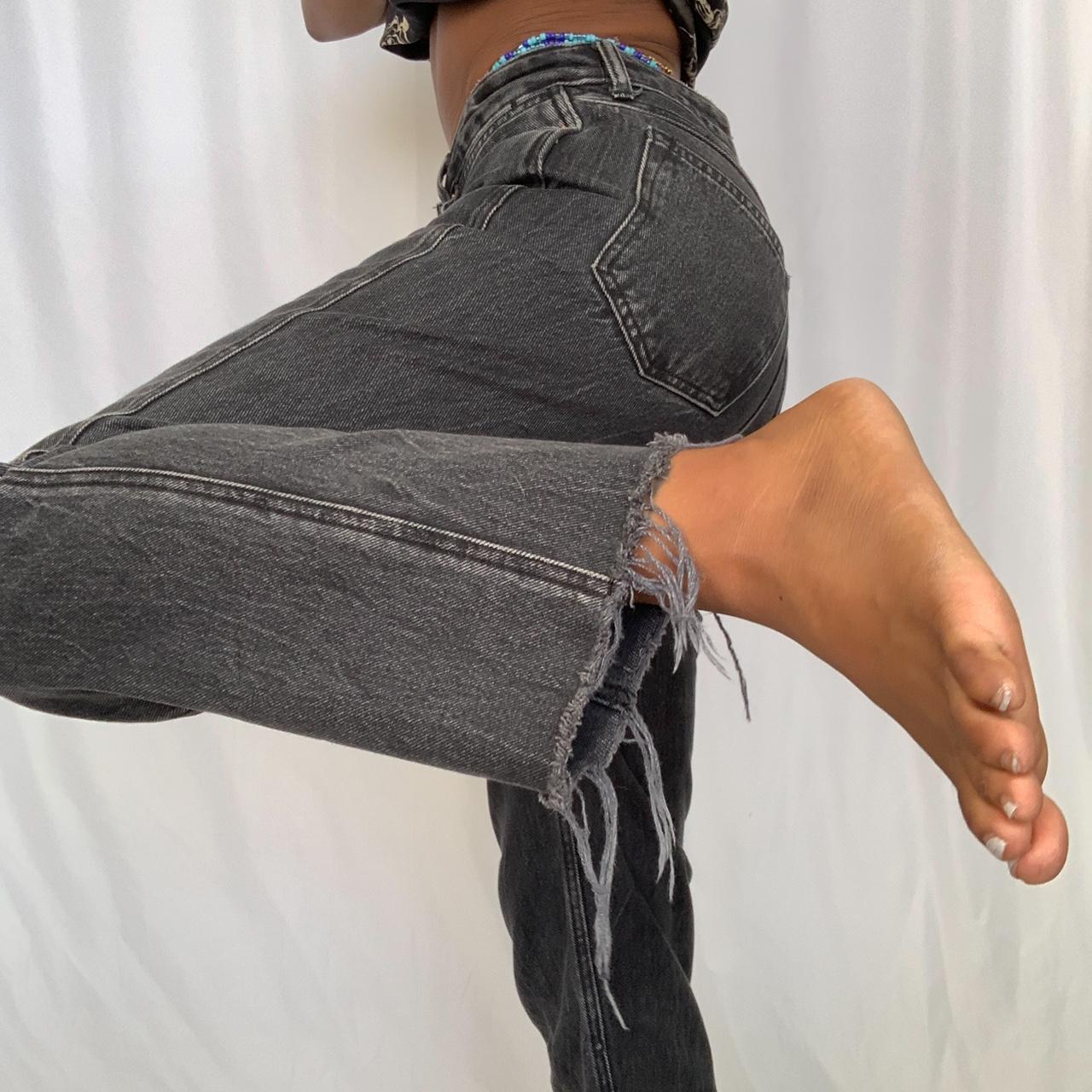 Abercrombie & Fitch Women's Black Jeans (3)