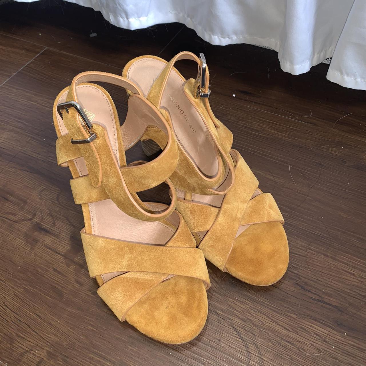 item listed by lmayoo