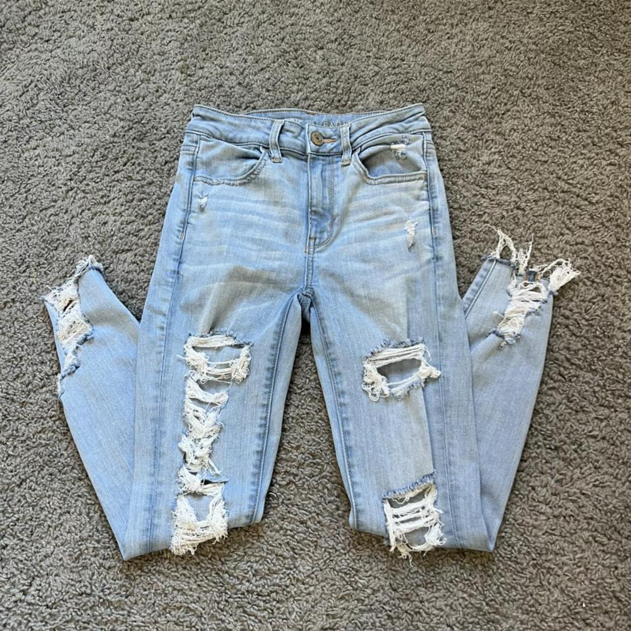 light washed american eagle ripped skinny jeans.... - Depop