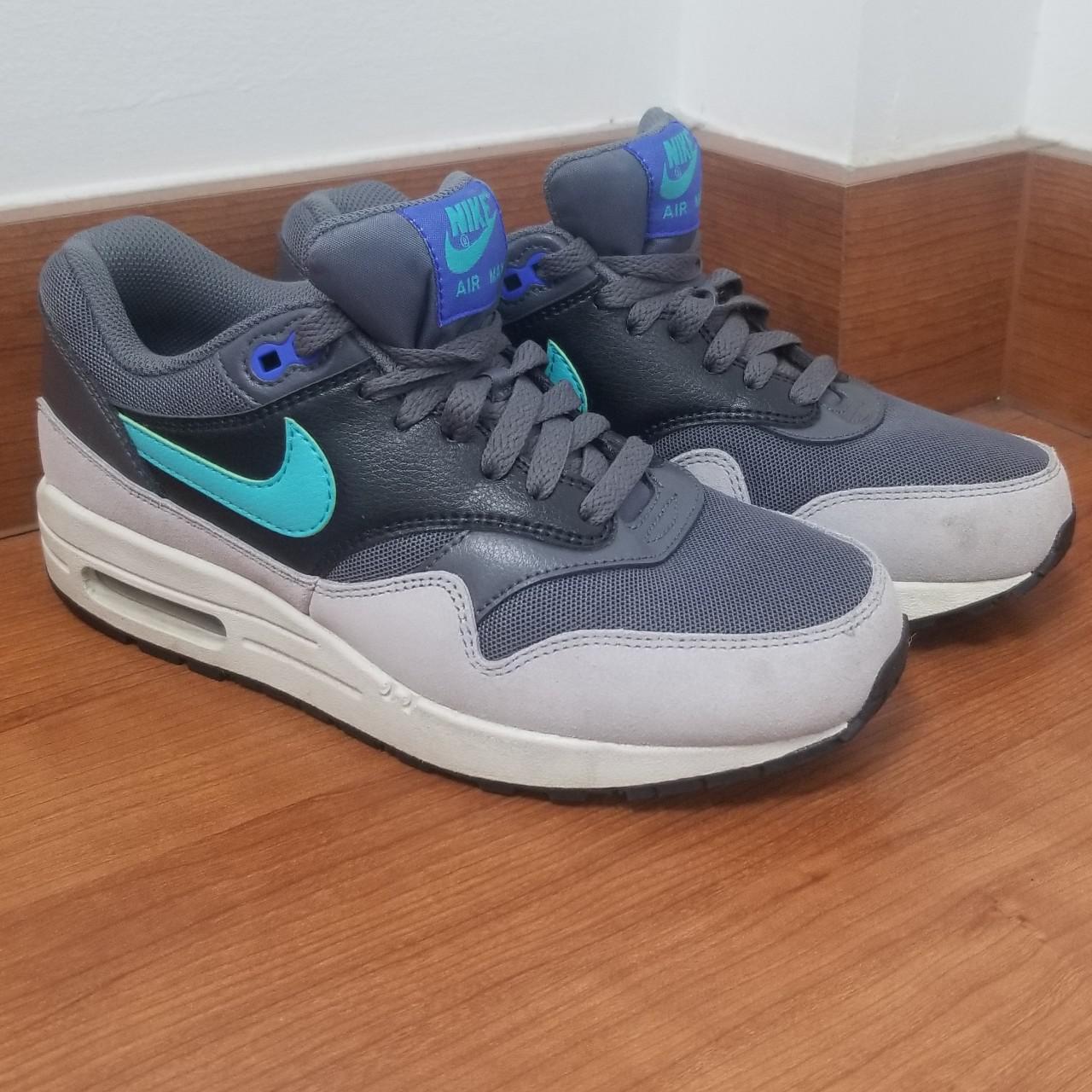 nike women's size 9 in mens