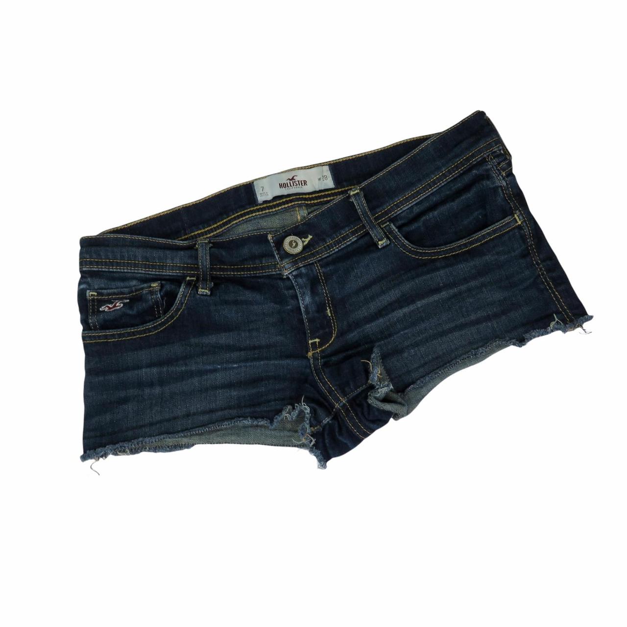 hollister daisy shorts
