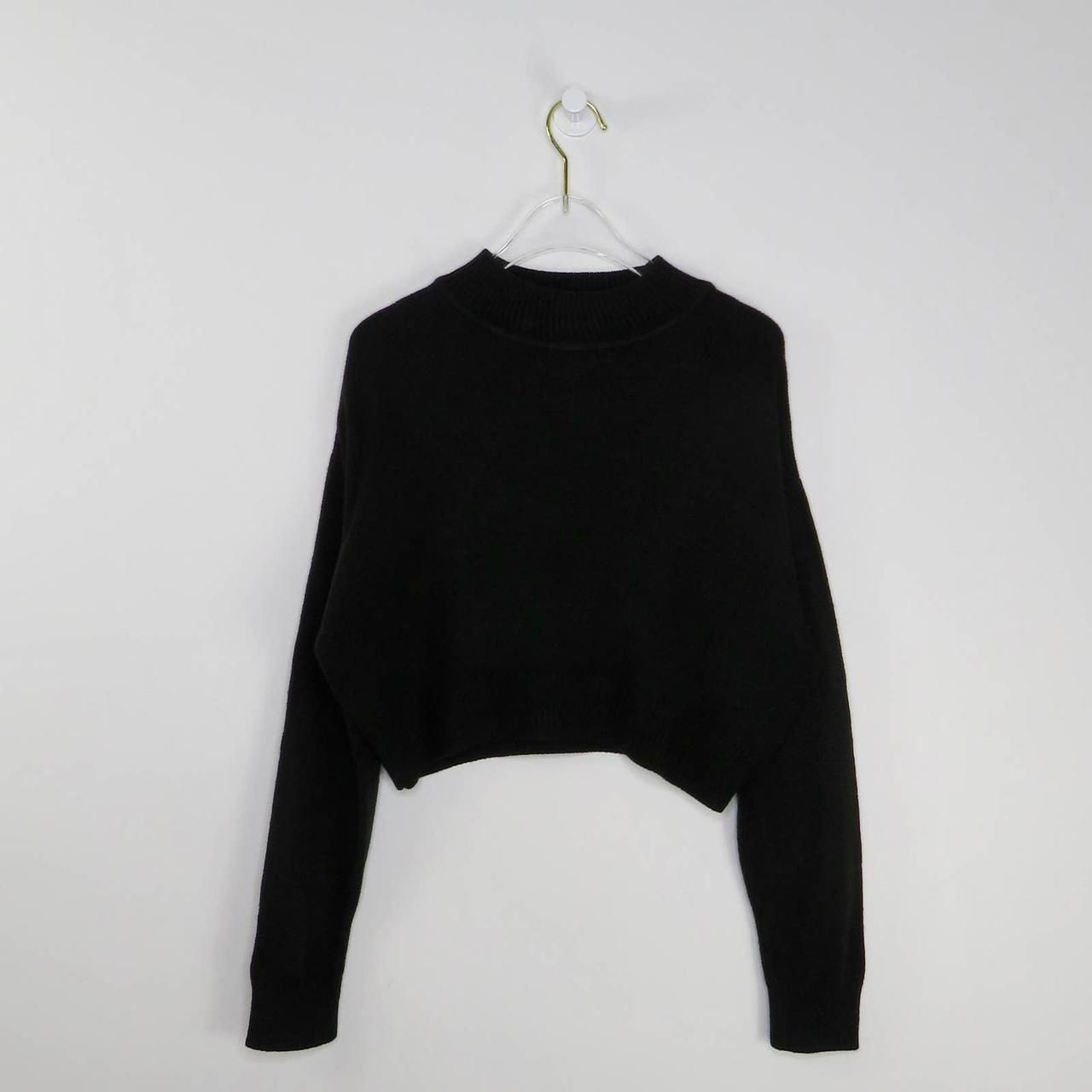 H&M Women's Black Jumper Depop
