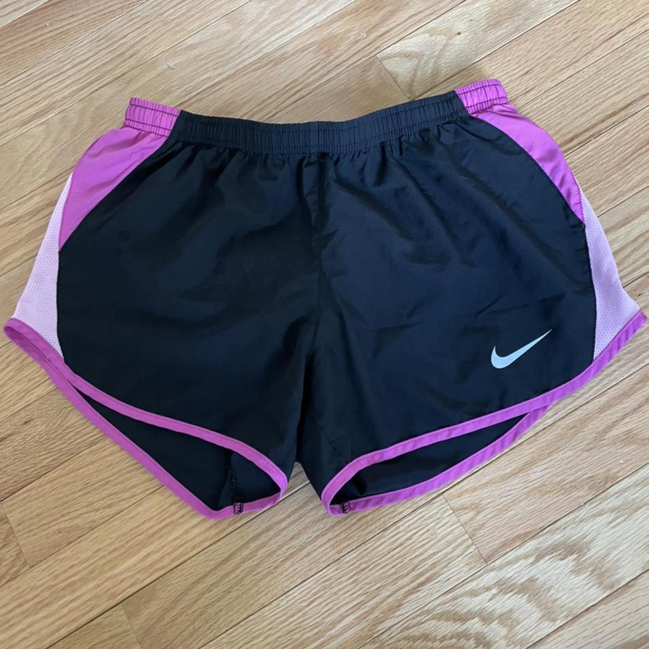 Nike Women's Dry 10K Running Shorts Take on your - Depop