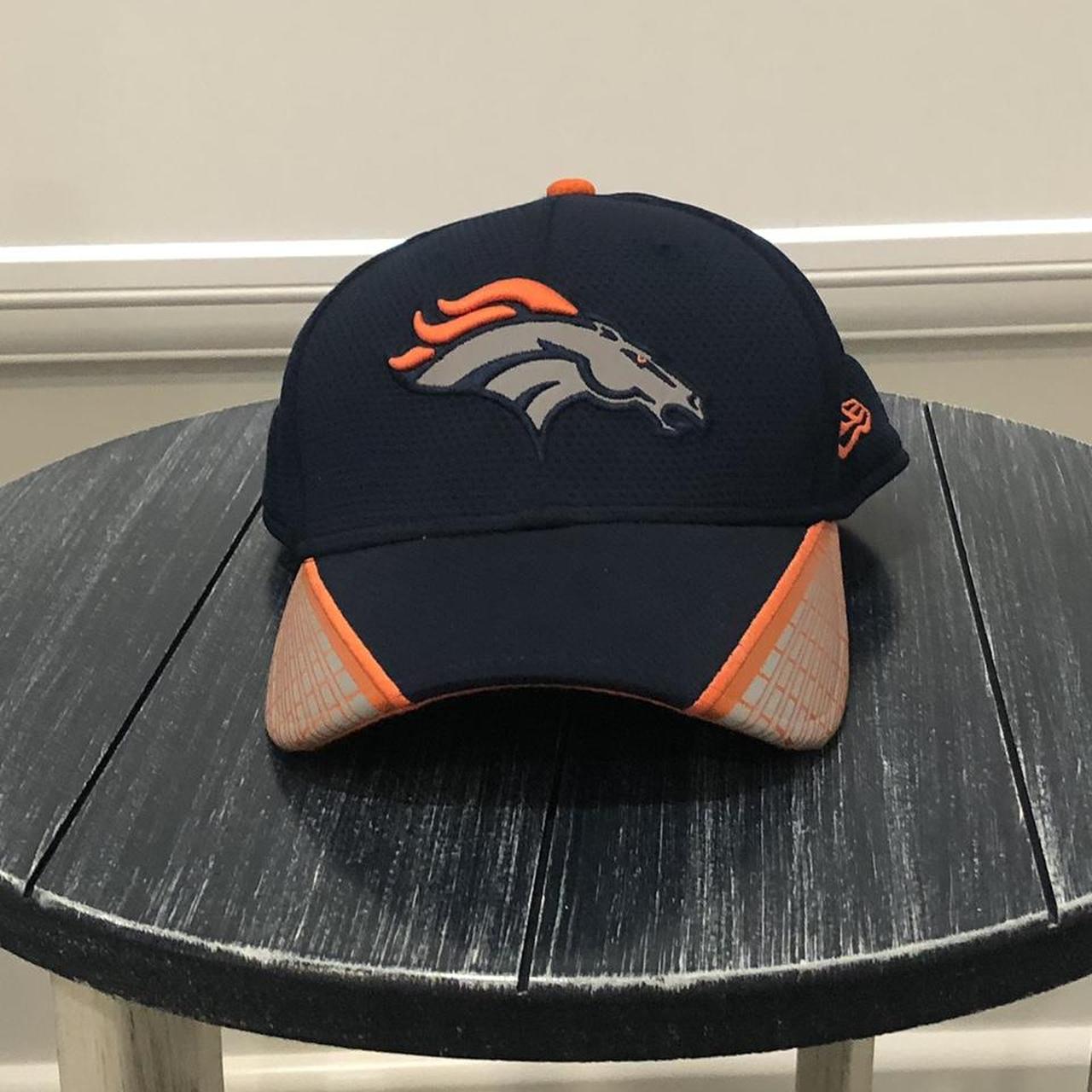 New era flat bill fitted hat Denver Broncos nfl - Depop