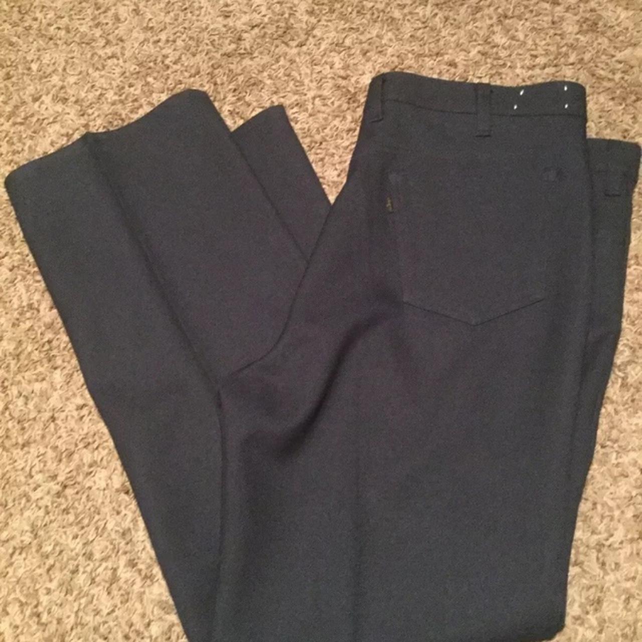 Levi's Men's Trousers | Depop