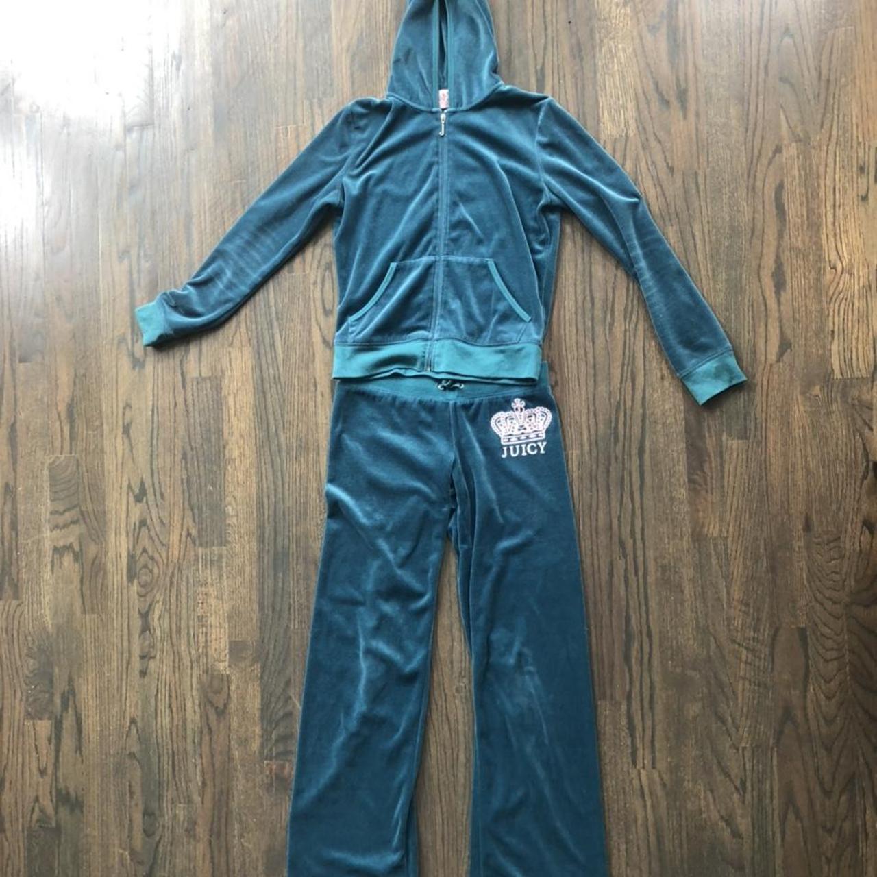 Authentic Juicy Couture tracksuit 🍇 early 2000s y2k - Depop