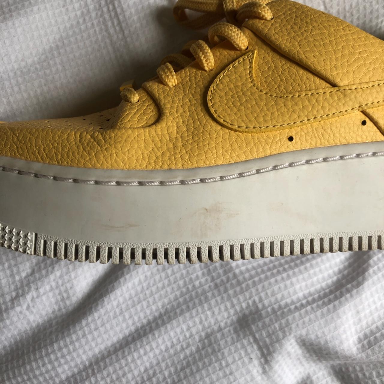 Yellow air best sale force 1 sage