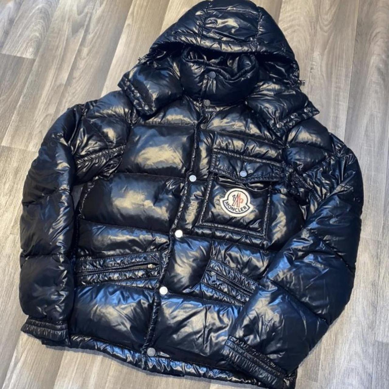 More pics of Moncler puffer ( see 4th pic for photo... - Depop