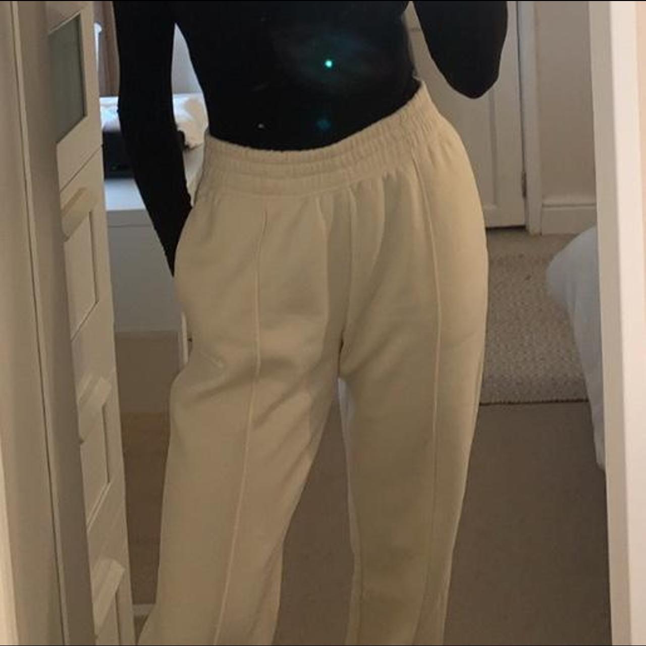 Nike Women's Cream Joggerstracksuits Depop