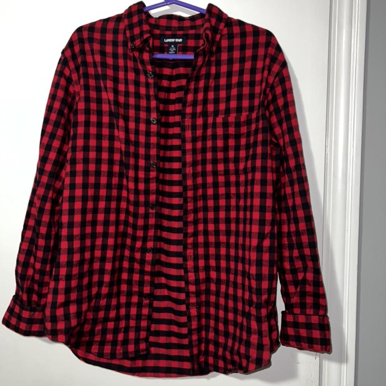 Lands' End Men's Black and Red Cardigan Depop