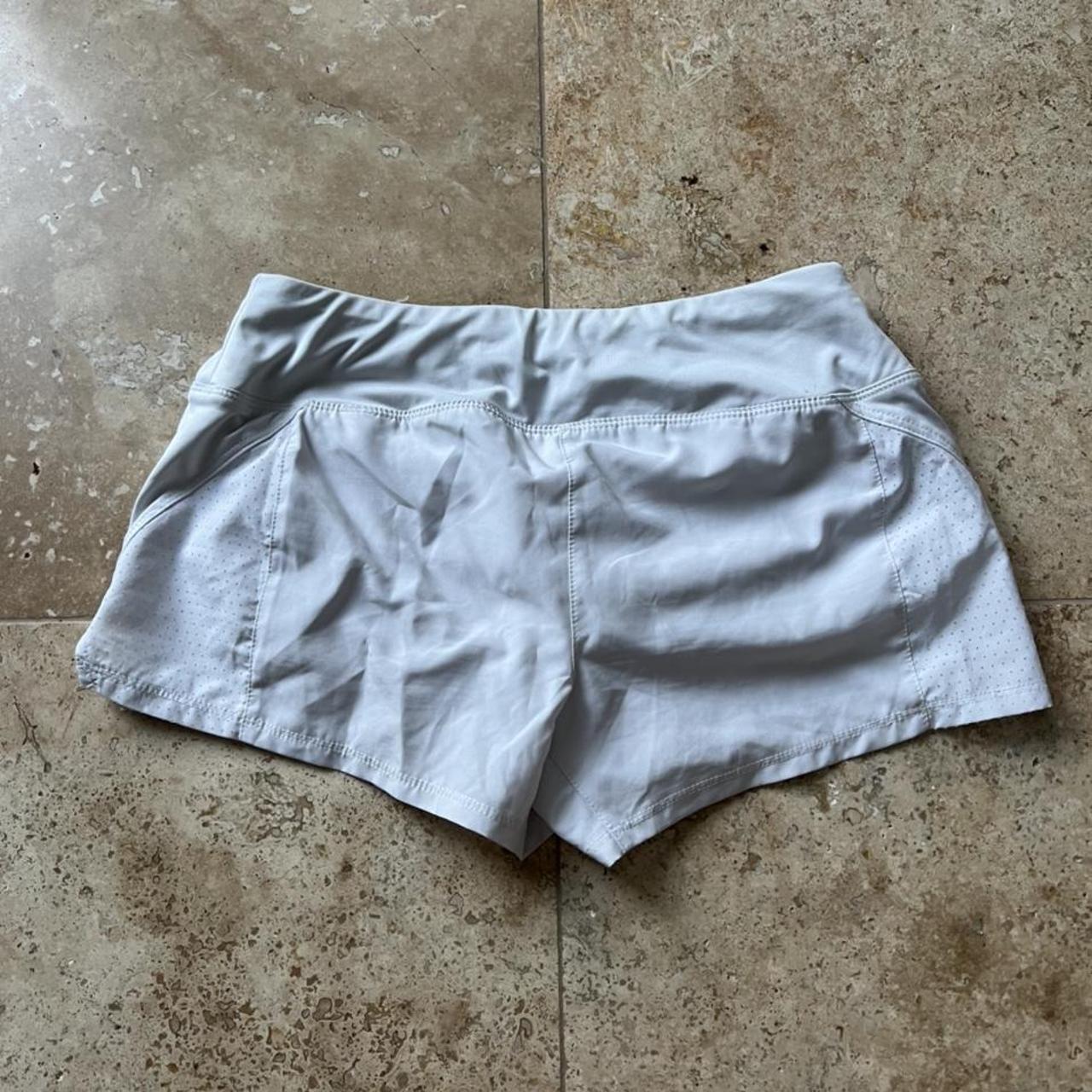 Nike Women's White Shorts | Depop