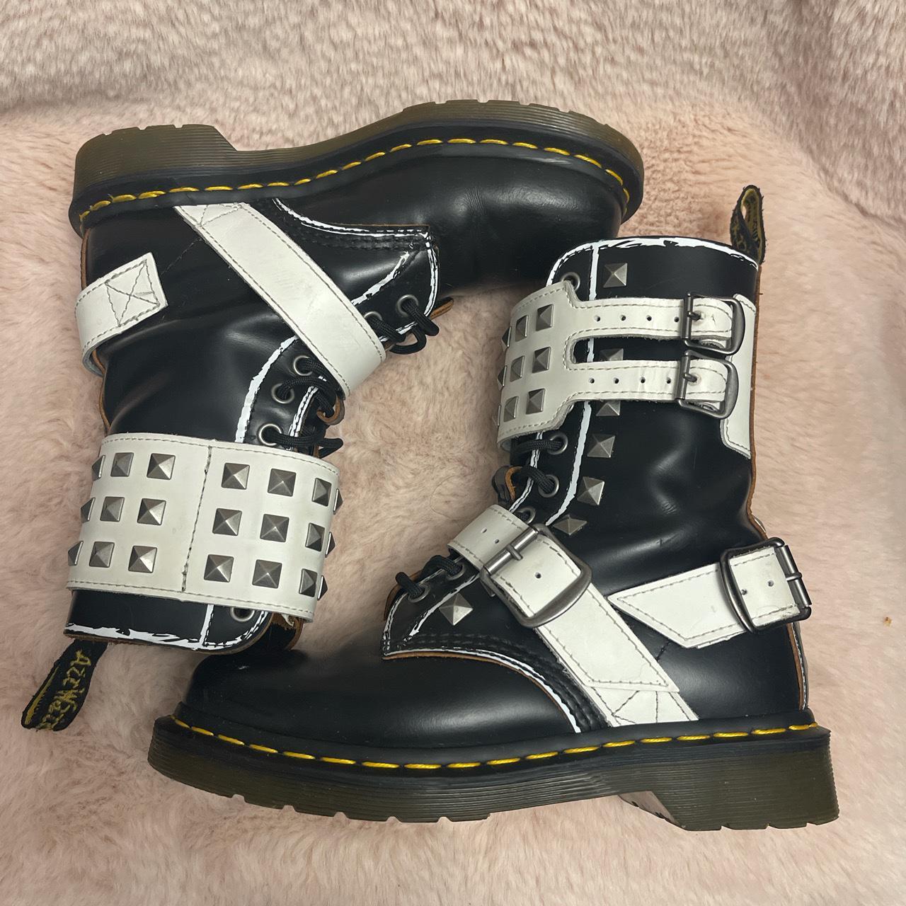 dr martens joska