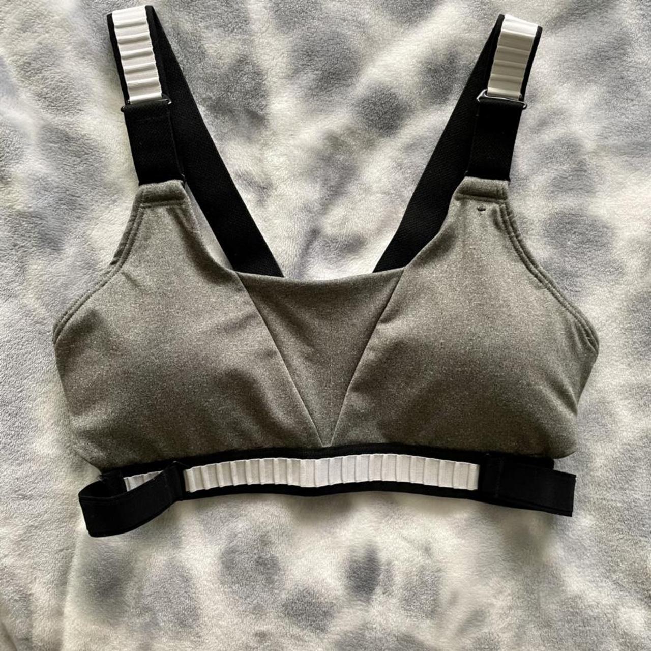 Nike Dri-Fit Sports Bra in Size Small. Grey, white, - Depop