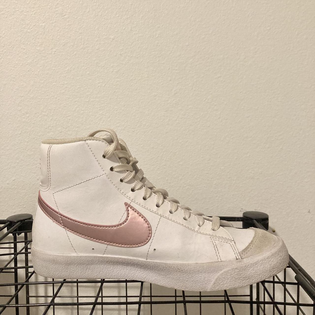 pink black white nike