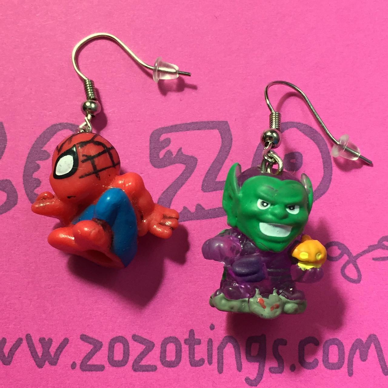 Everyone favourite web slinger SpiderMan and one of... Depop