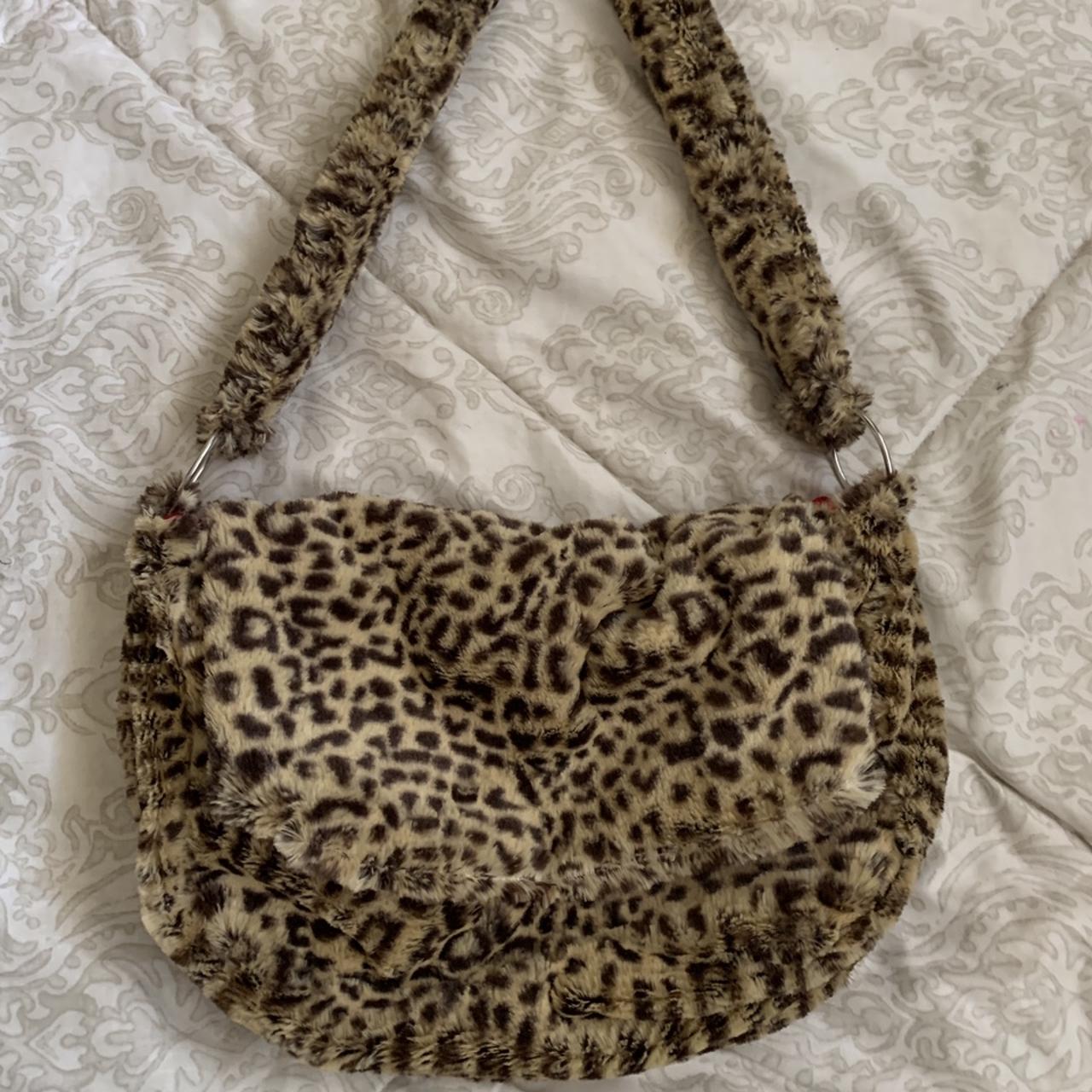 Cheetah bag online unif