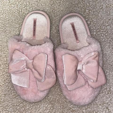 Victoria secret velvet hot sale bow slippers