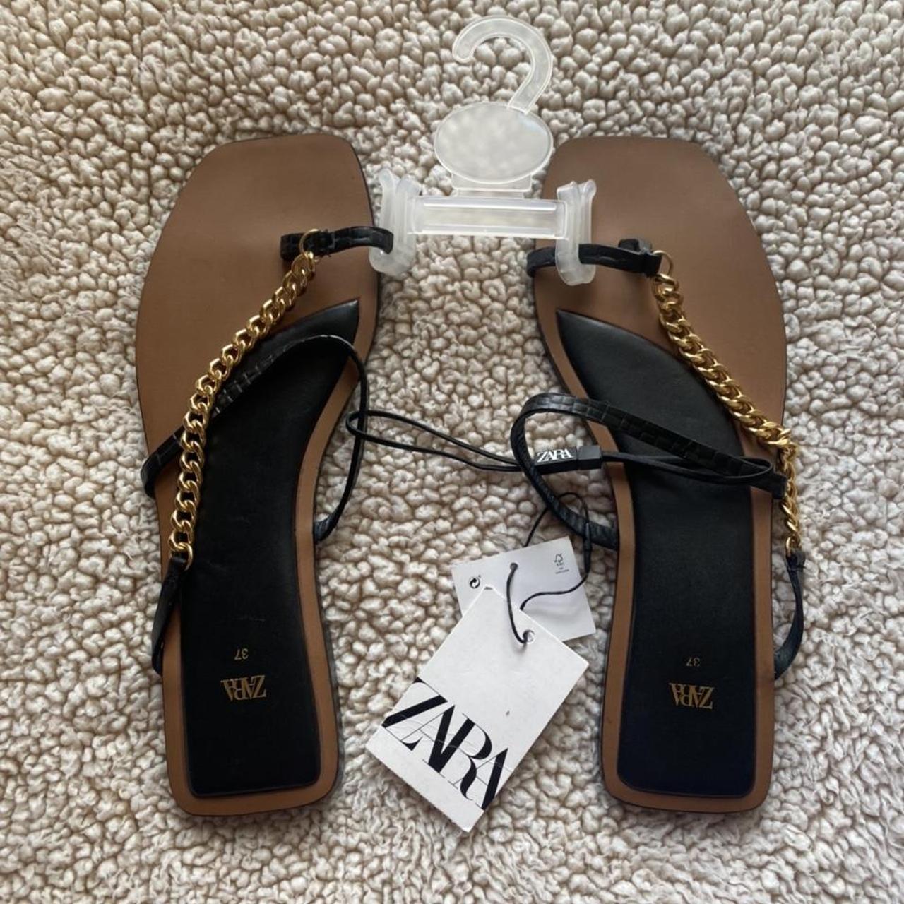 Zara Women's Brown and Black Sandals | Depop