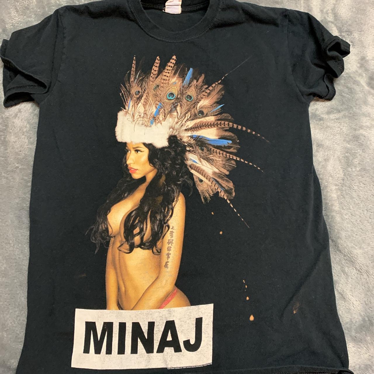 Nicki Minaj: Graphic T-Shirt, Leather Leggings