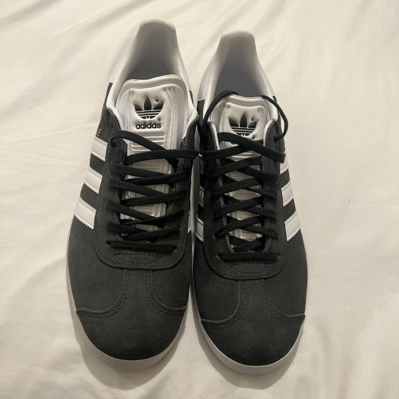 grey gazelle size 5