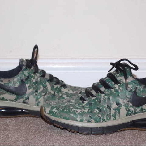 Camo Nike Fingertrap Max NRG Used but still in. Depop