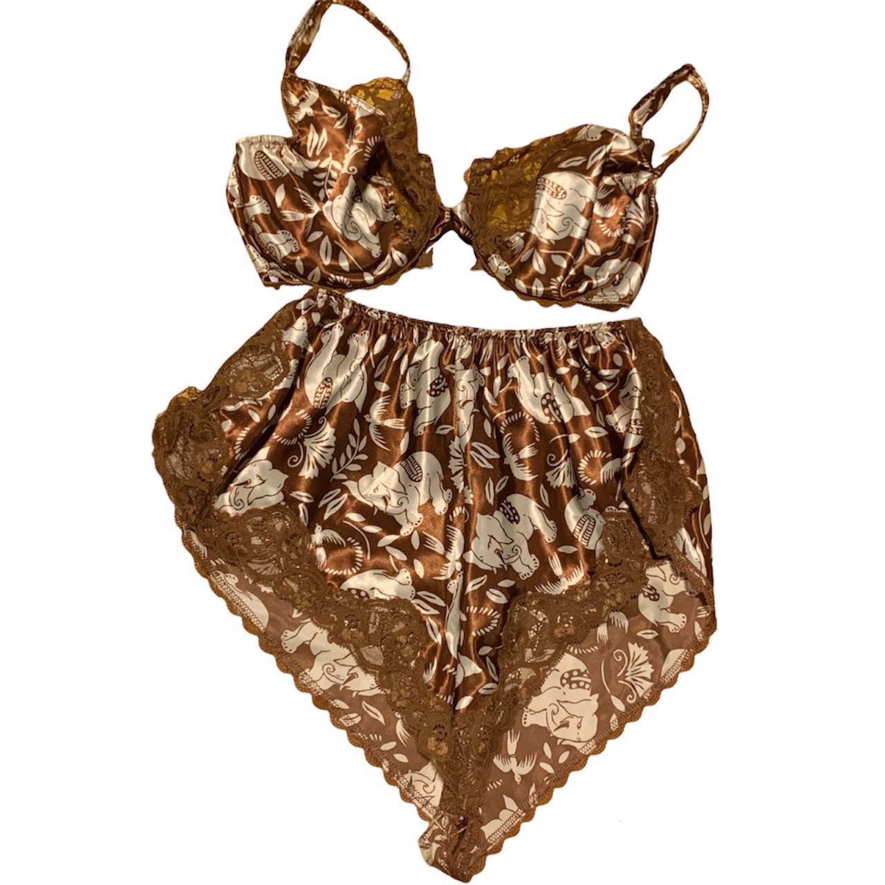 Valentino Intimo lingerie matching set with little Depop