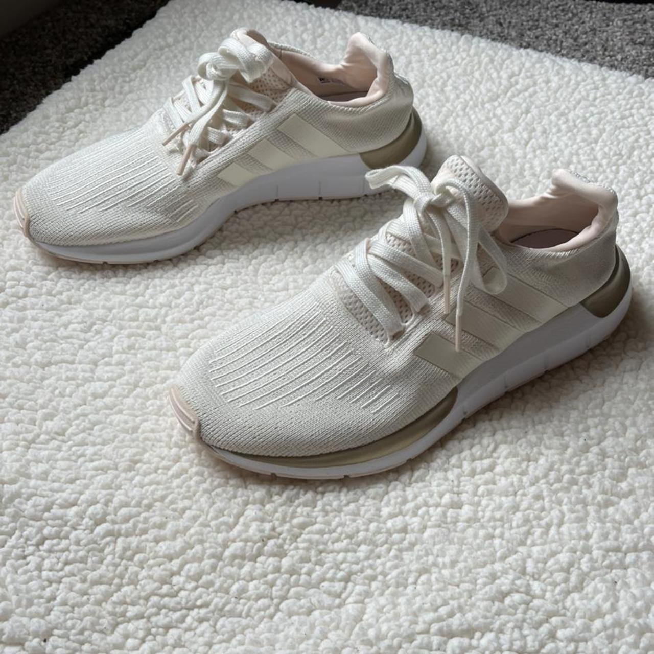 Adidas Women's Cream Trainers Depop