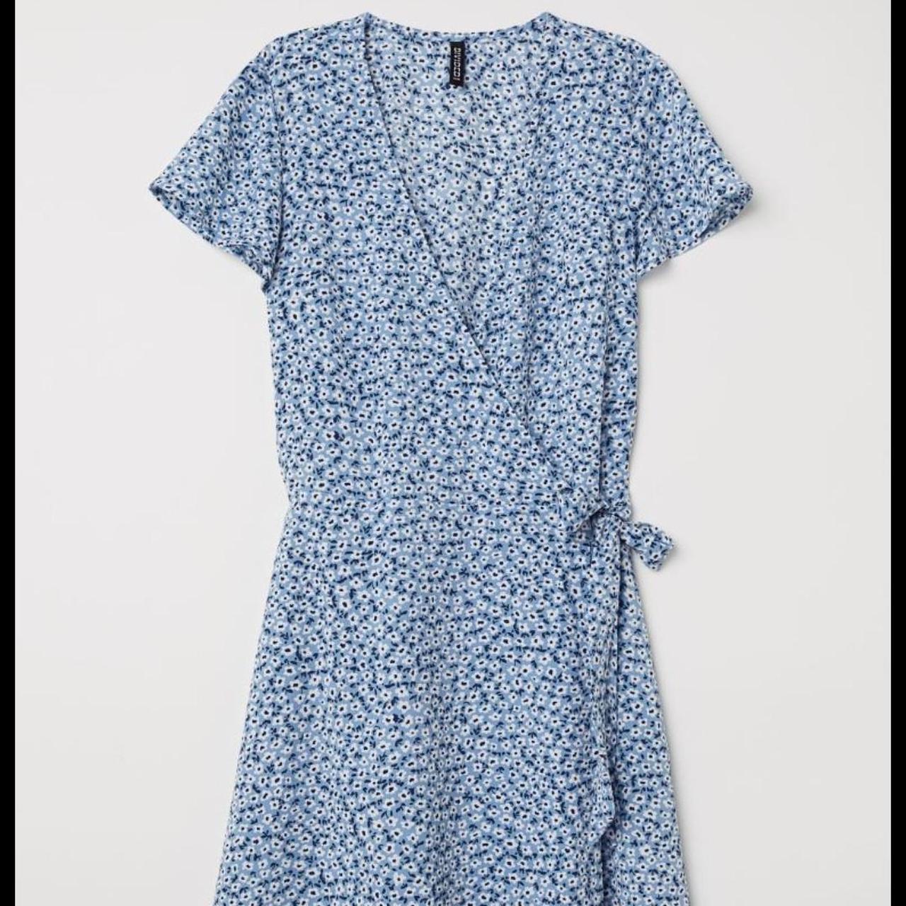 Hm floral light blue wrap dress size 6 - Depop