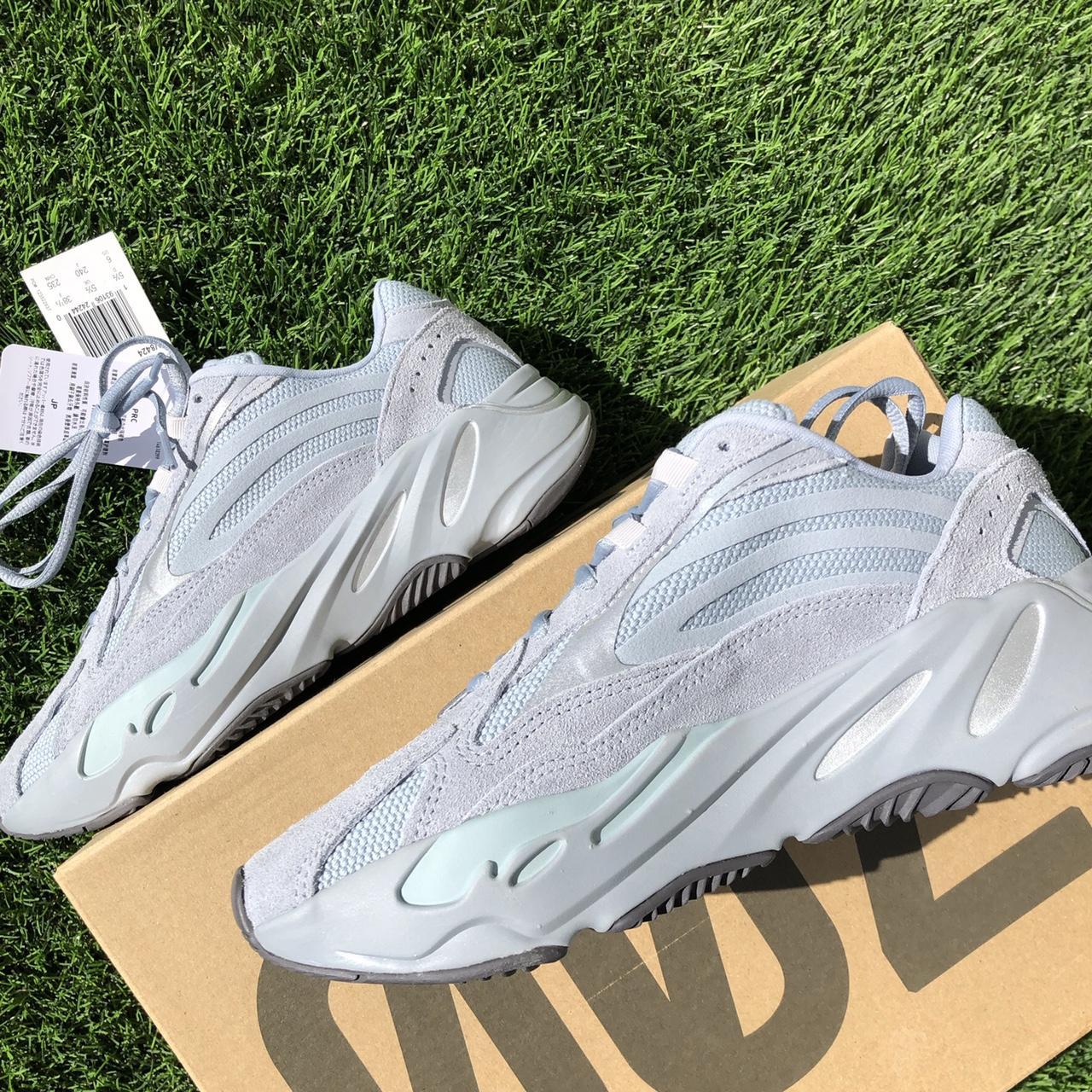 yeezy 700 v2 teal blue