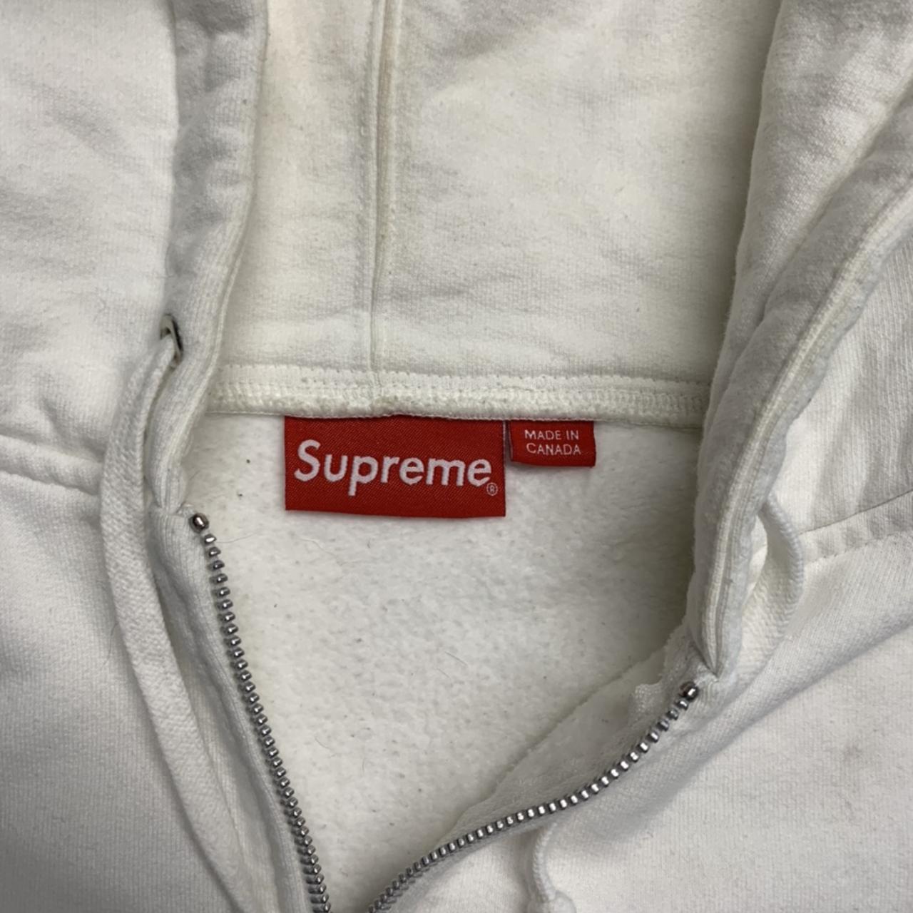 Supreme white small box logo zip up hoodie 8/10... - Depop