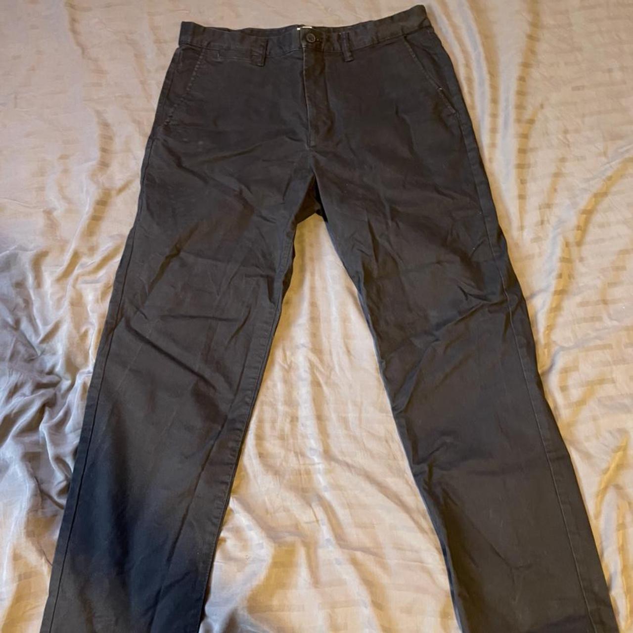 dark grey H&M chino trousers, new without... - Depop