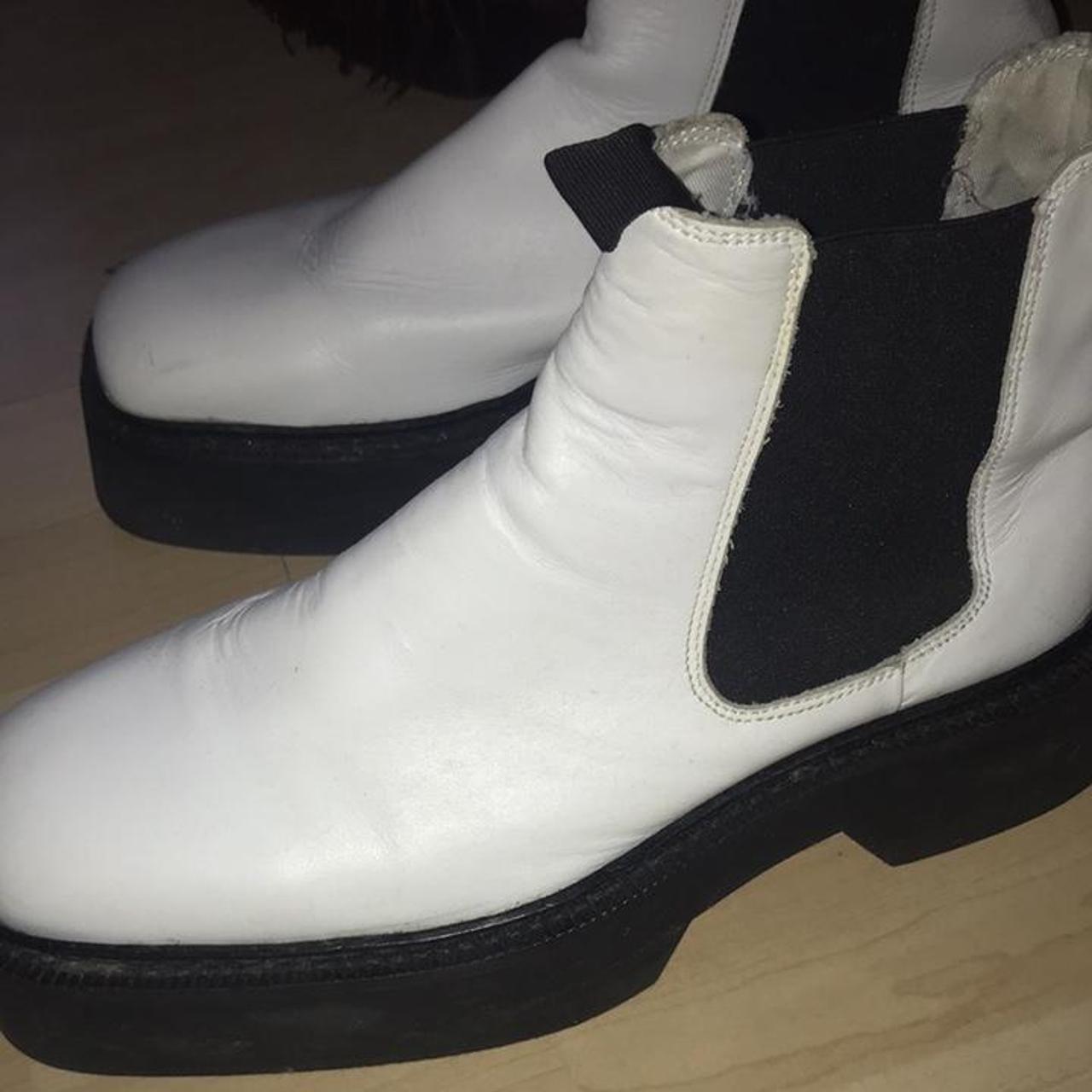 ASOS Men's White Boots Depop