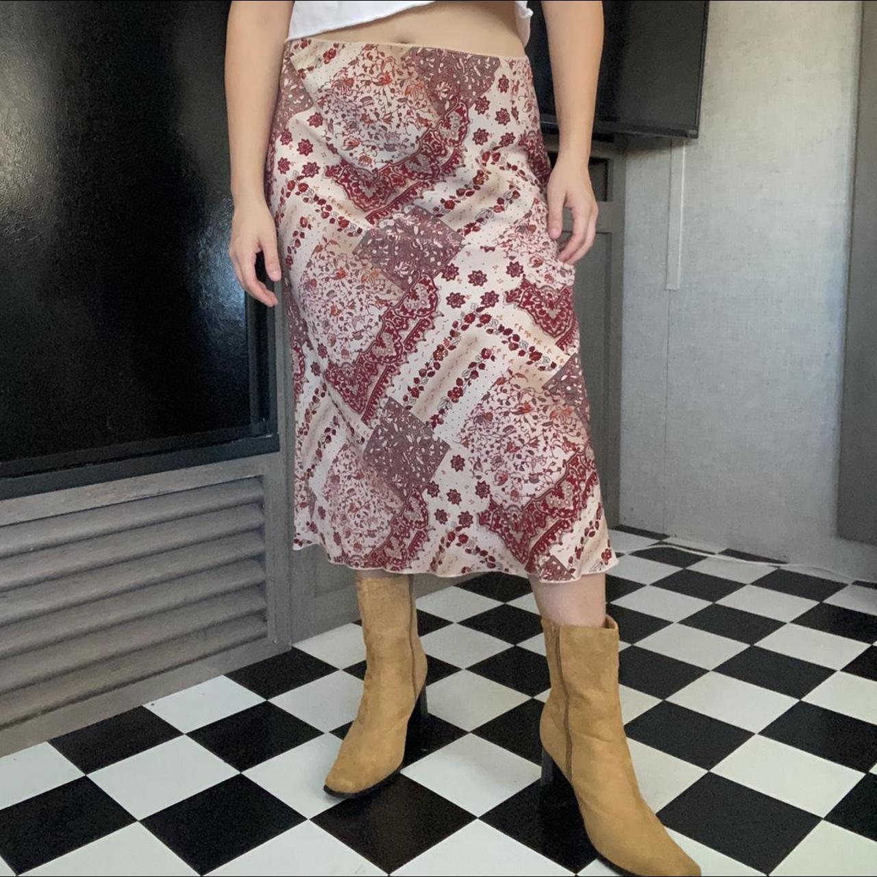 Product Image 2 - Red&Cream Uniform Bohemian Midi Skirt

-has