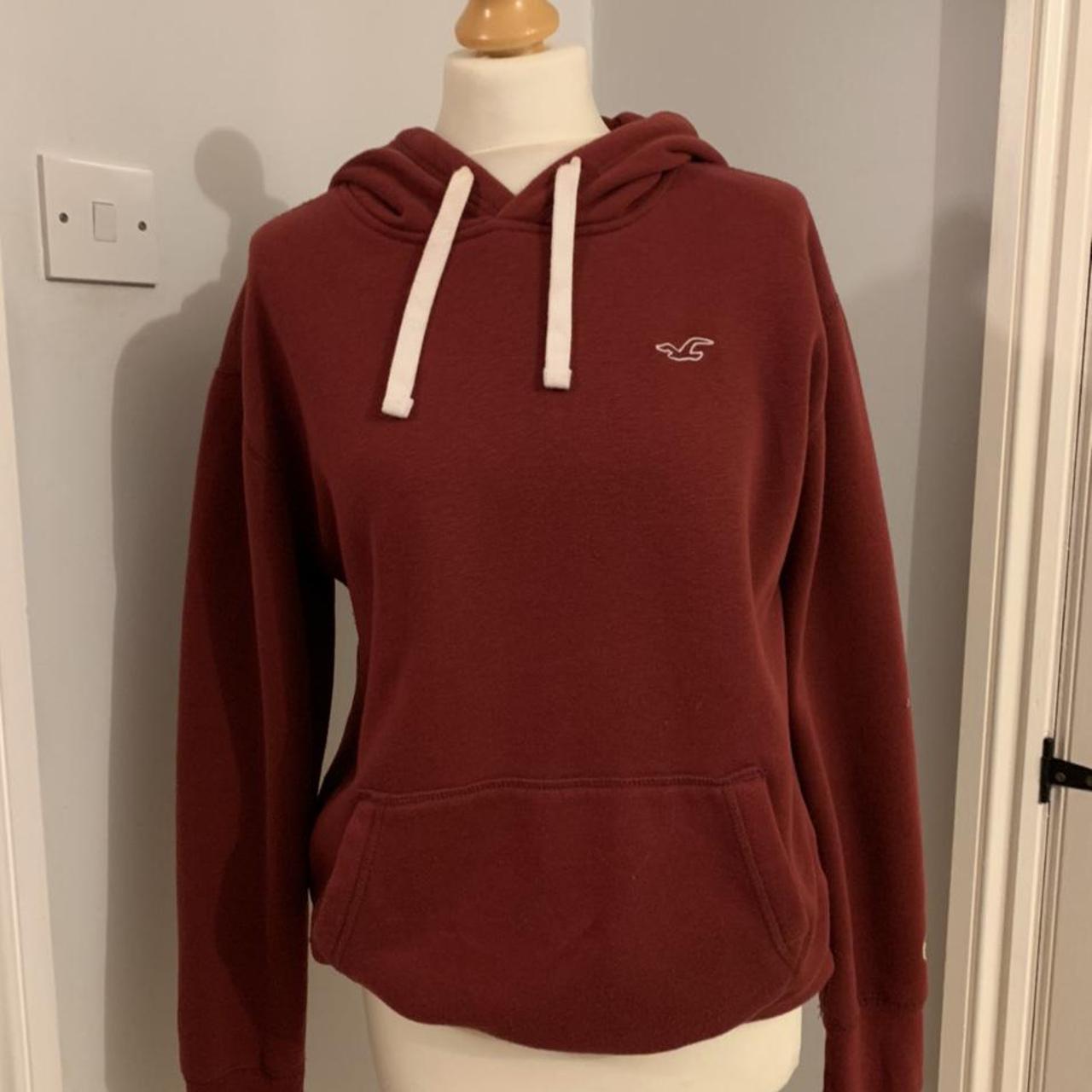 burgundy hollister hoodie