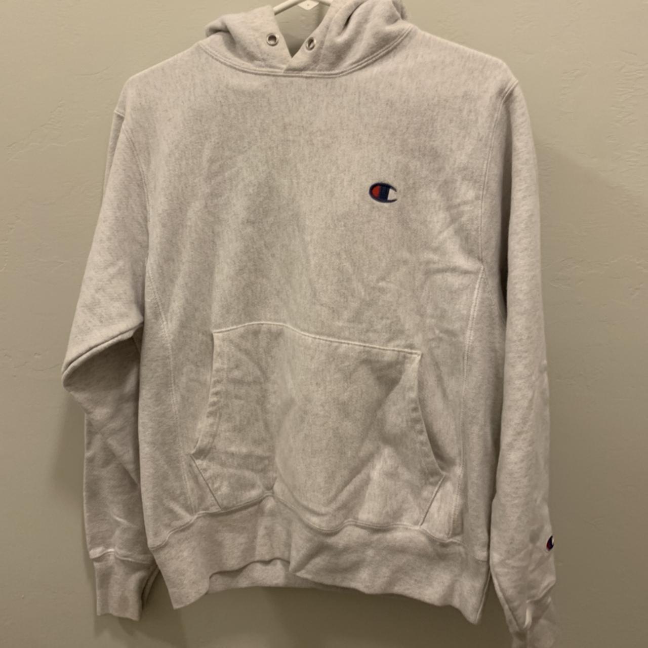 champion hoodie size small