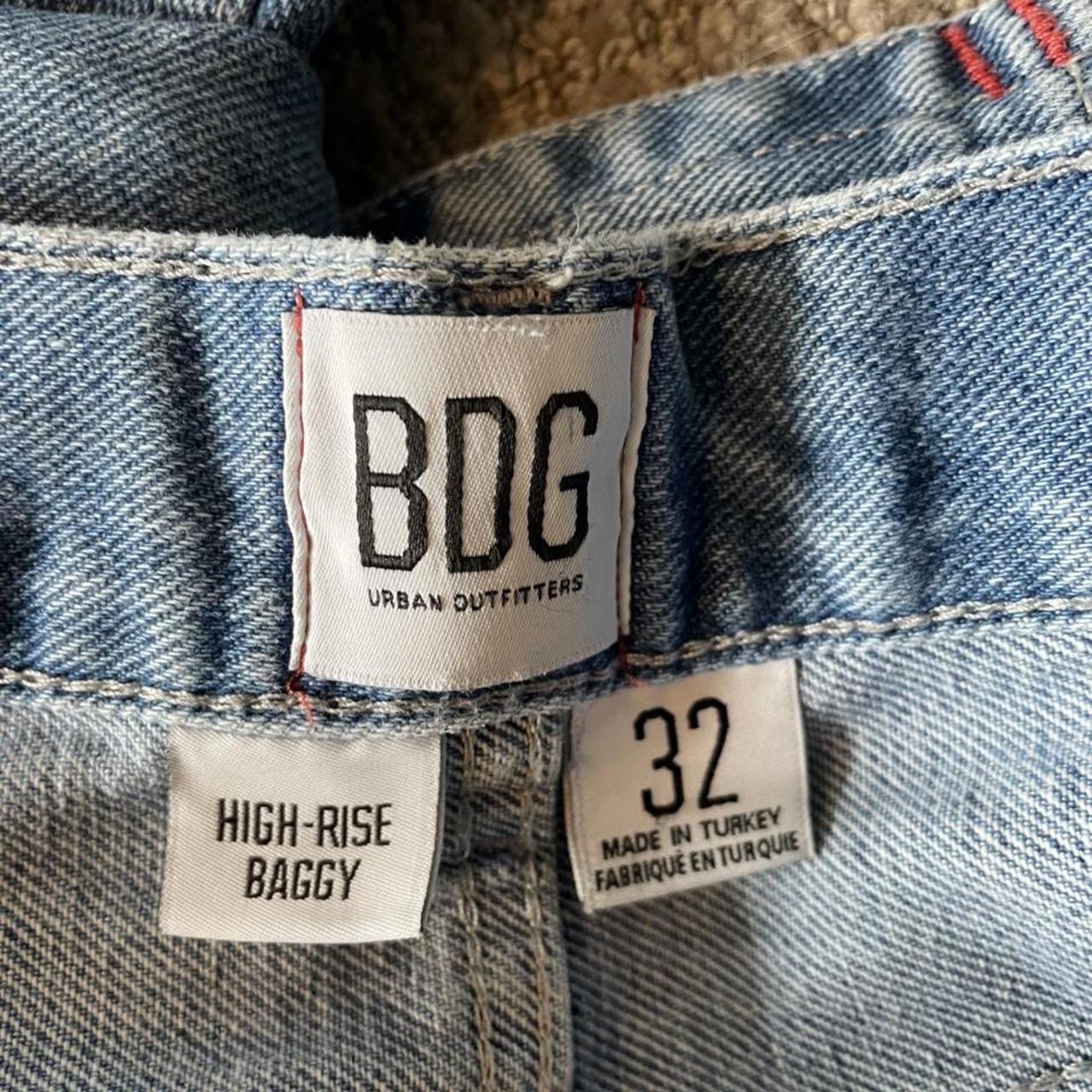 BDG High Rise Baggy Jeans Size 32 Worn a few times,... - Depop