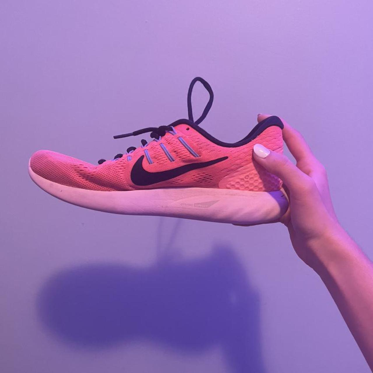 nike lunarlon pink
